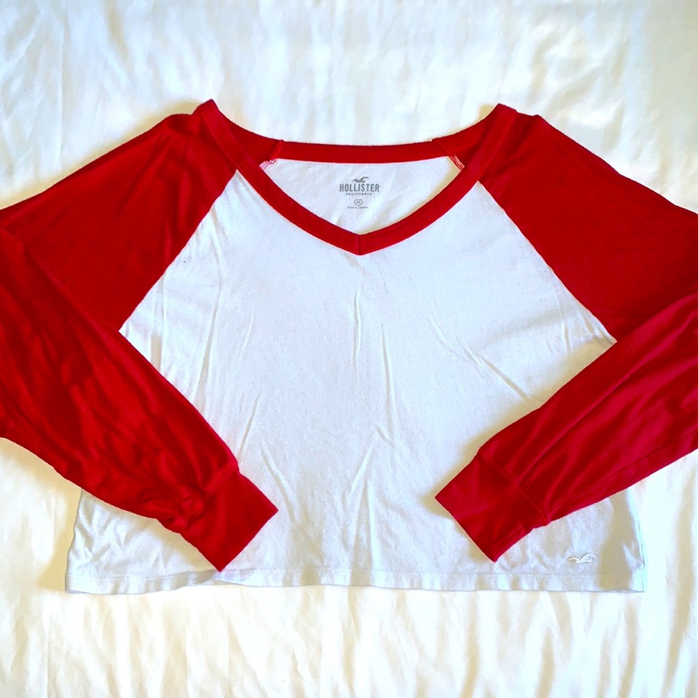 Hollister long sleeve crop top